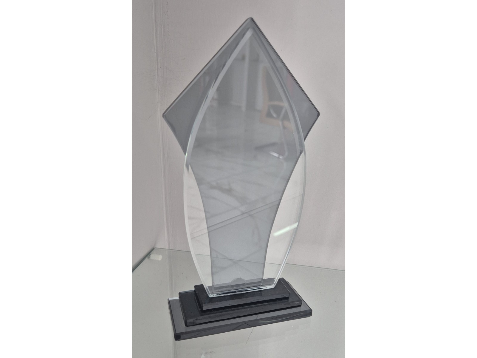 KRİSTAL PLAKET KRİSTAL PLAKET